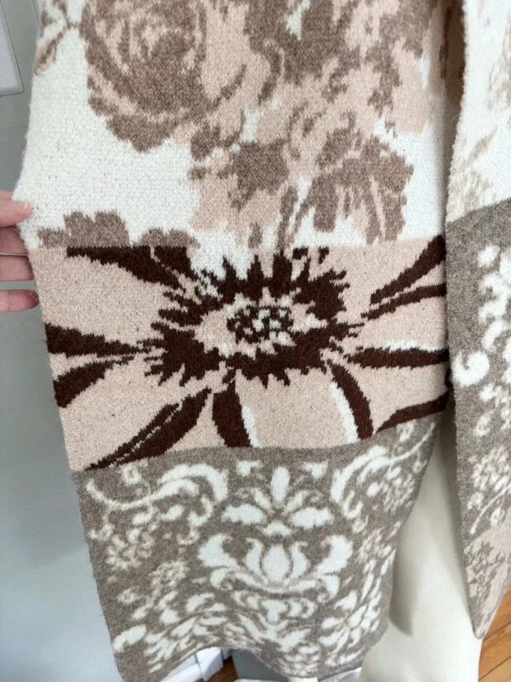 NEW ANTHROPOLOGIE The Mariel Scarf Neutral Patchwork Design Beige Brown Floral